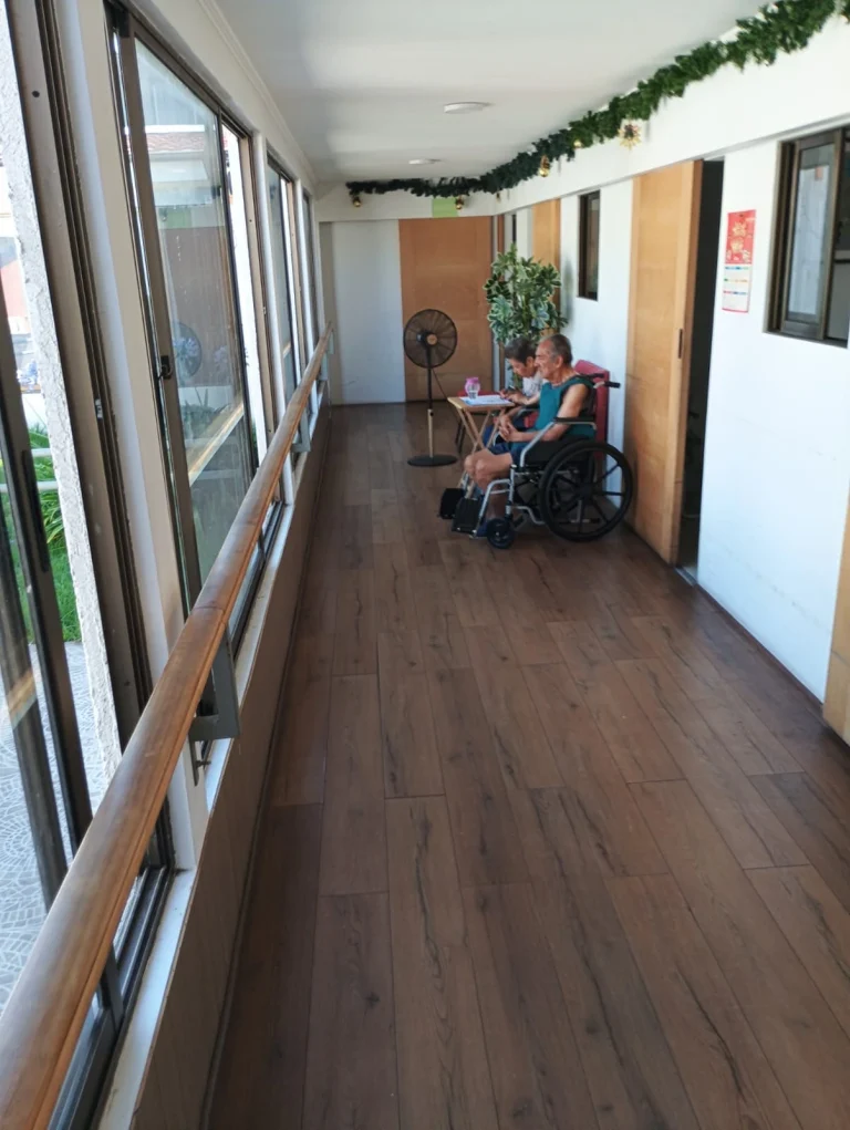 casa de reposo los naranjos en la cisterna